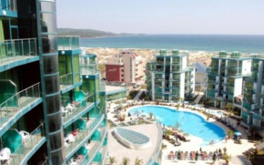 Apartment in Primorsko Del Sol